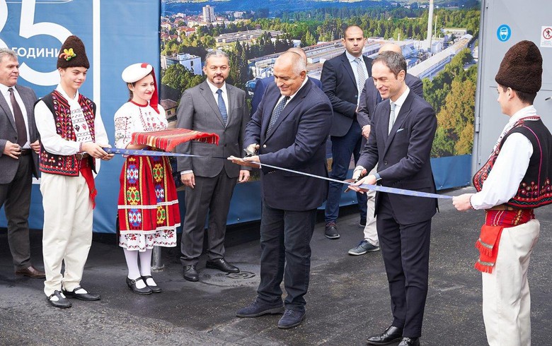 Ideal Standard inaugura su modernizada fábrica de grifería en Sevlievo, Bulgaria.