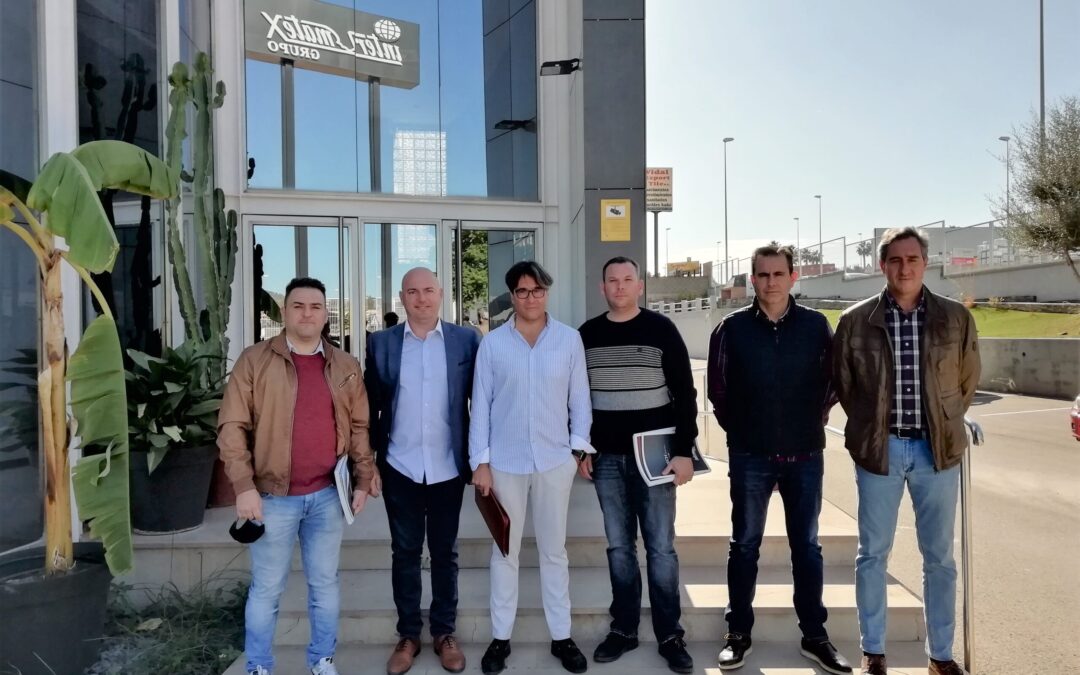 ASOCIADOS Y CERAMICA: VISITA A FABRICAS EN CASTELLON