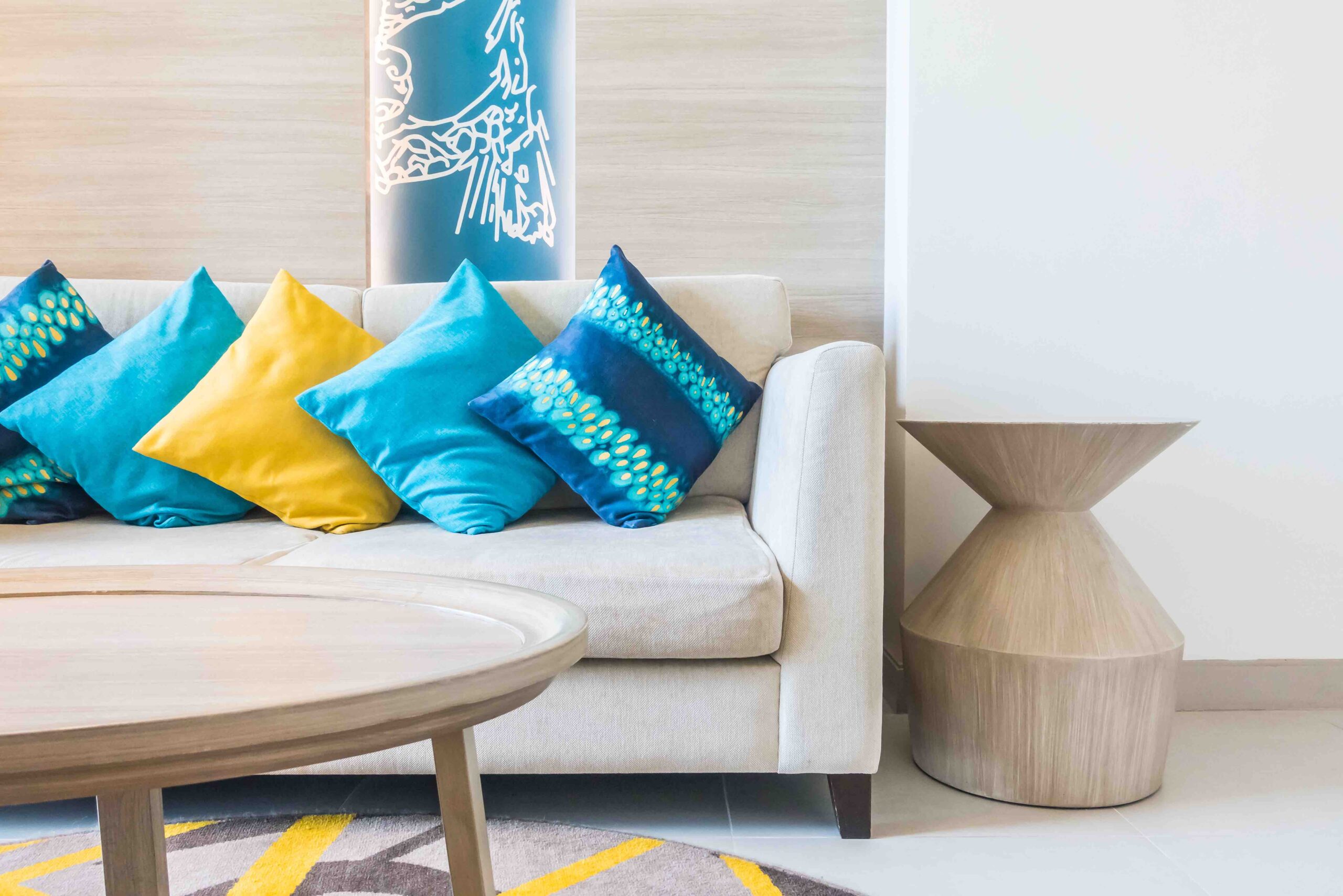 ¿Qué decoración puedes poner para tener menos calor en verano?